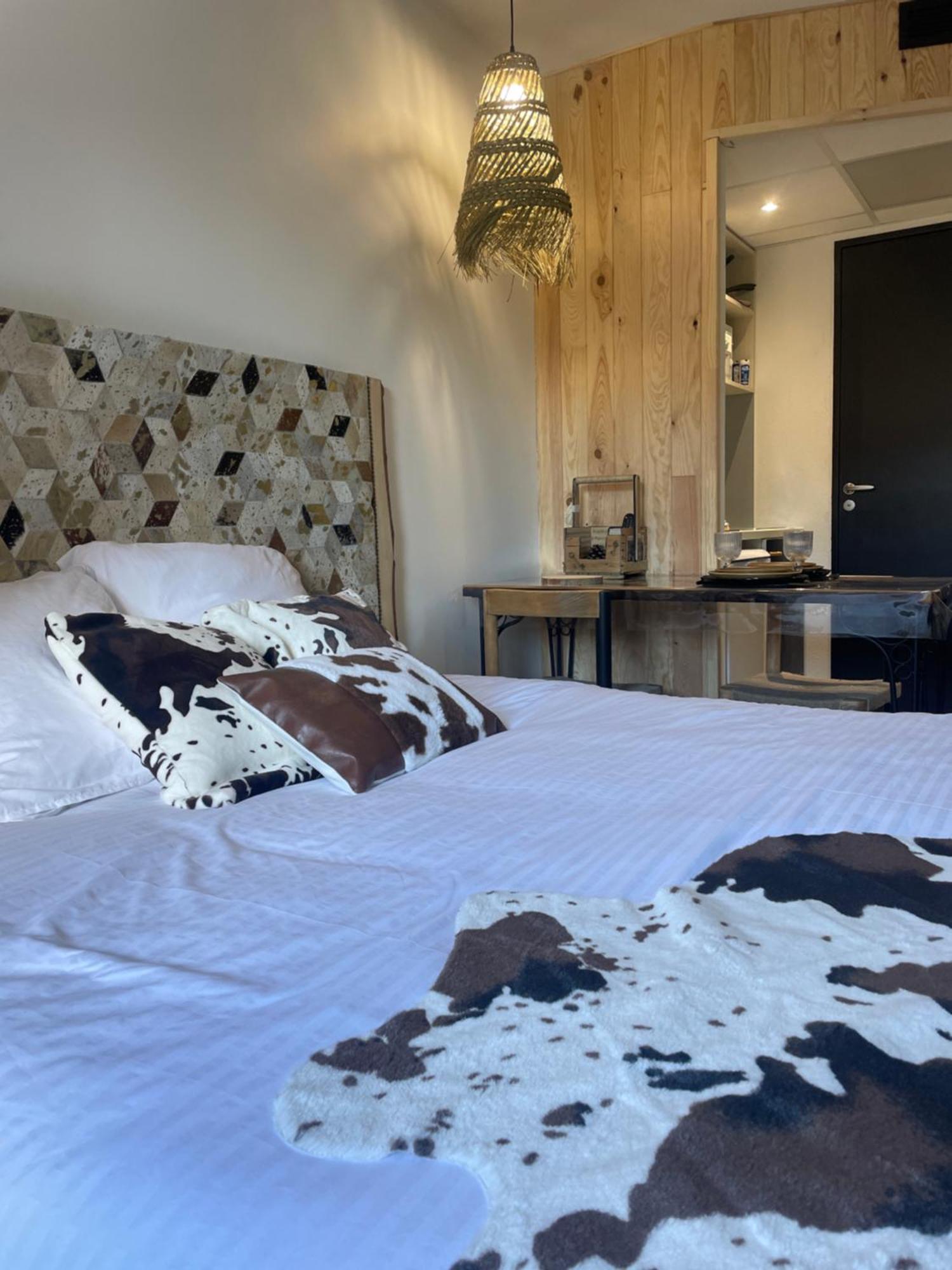 Chalet Studio Premium, Wifi, Chaleureux Lourdes Extérieur photo