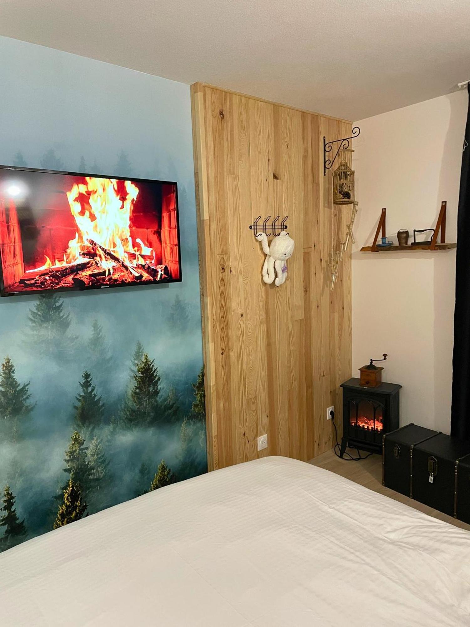 Chalet Studio Premium, Wifi, Chaleureux Lourdes Extérieur photo